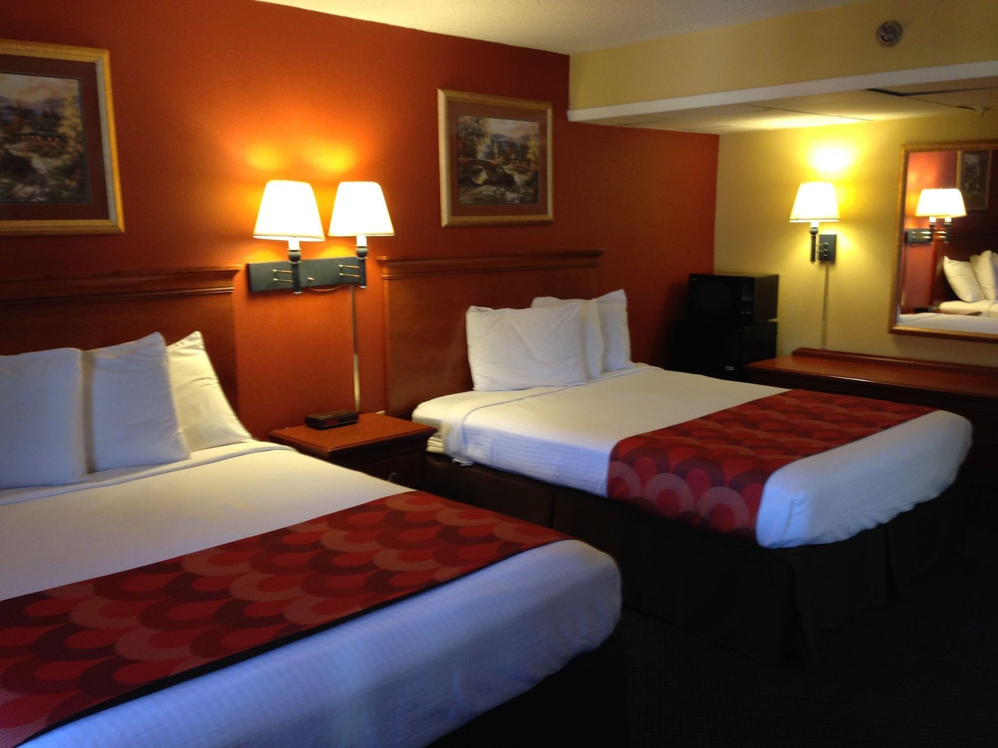 Super 8 By Wyndham Downtown Gatlinburg At Convention Center Hotell Eksteriør bilde