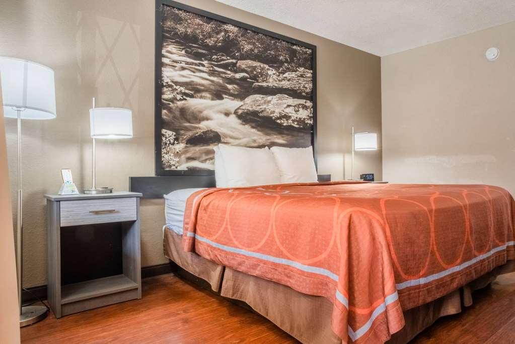 Super 8 By Wyndham Downtown Gatlinburg At Convention Center Hotell Rom bilde