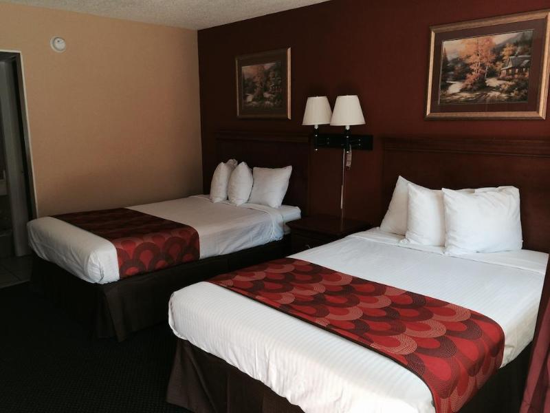Super 8 By Wyndham Downtown Gatlinburg At Convention Center Hotell Eksteriør bilde